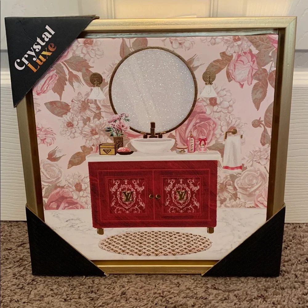 FASHION INSPIRED Bathroom Sink with Gold Frame